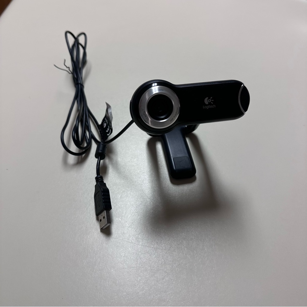 Webcam Carl Zeiss Logitech Camera Tessar 2.0/3.7 2MP Autofocus V-U0009